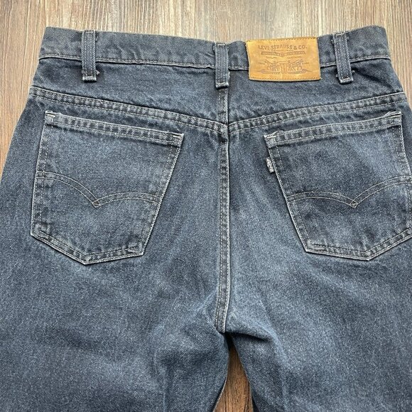 Vintage Levi's 575 Jeans— Made in 1980’s Rare Black Tab Straight Mens’s 30x30 - Picture 4 of 12